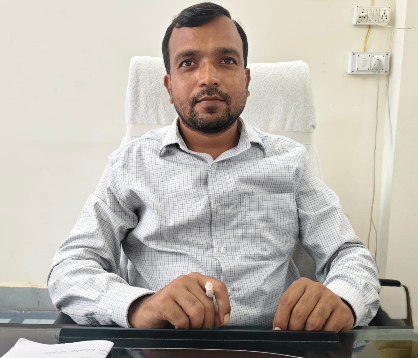 अंचलाधिकारी संजय यादव