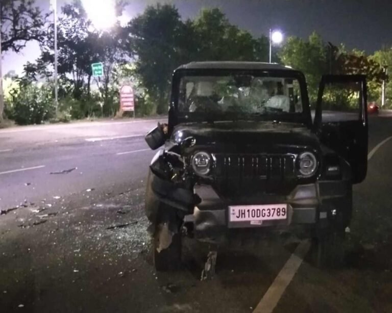 देवघर : तेज रफ्तार थार ने एम्स से ड्यूटी कर लौट रहे गार्ड को रौंदा, इलाज के दौरान मौत