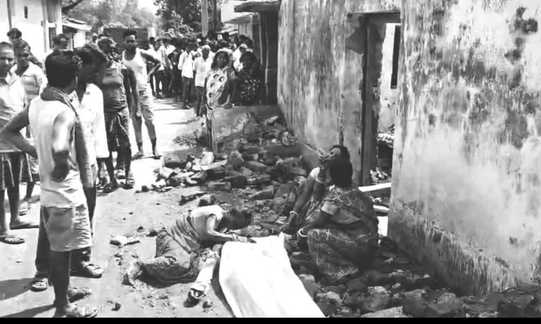 देवघर में दर्दनाक हादसा, पुराने घर की छत गिरने से मजदूर की मौत