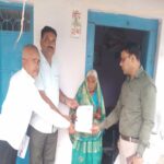 giridih sir awareness campaign held in tisri 85 year old woman also received voter verification form1