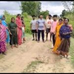 giridih villagers protest over bad road and drinking water crisis in anjanwa malukchal