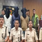 hazaribagh police big action three criminals arrested with weapons in chouparan police foils major crime plan