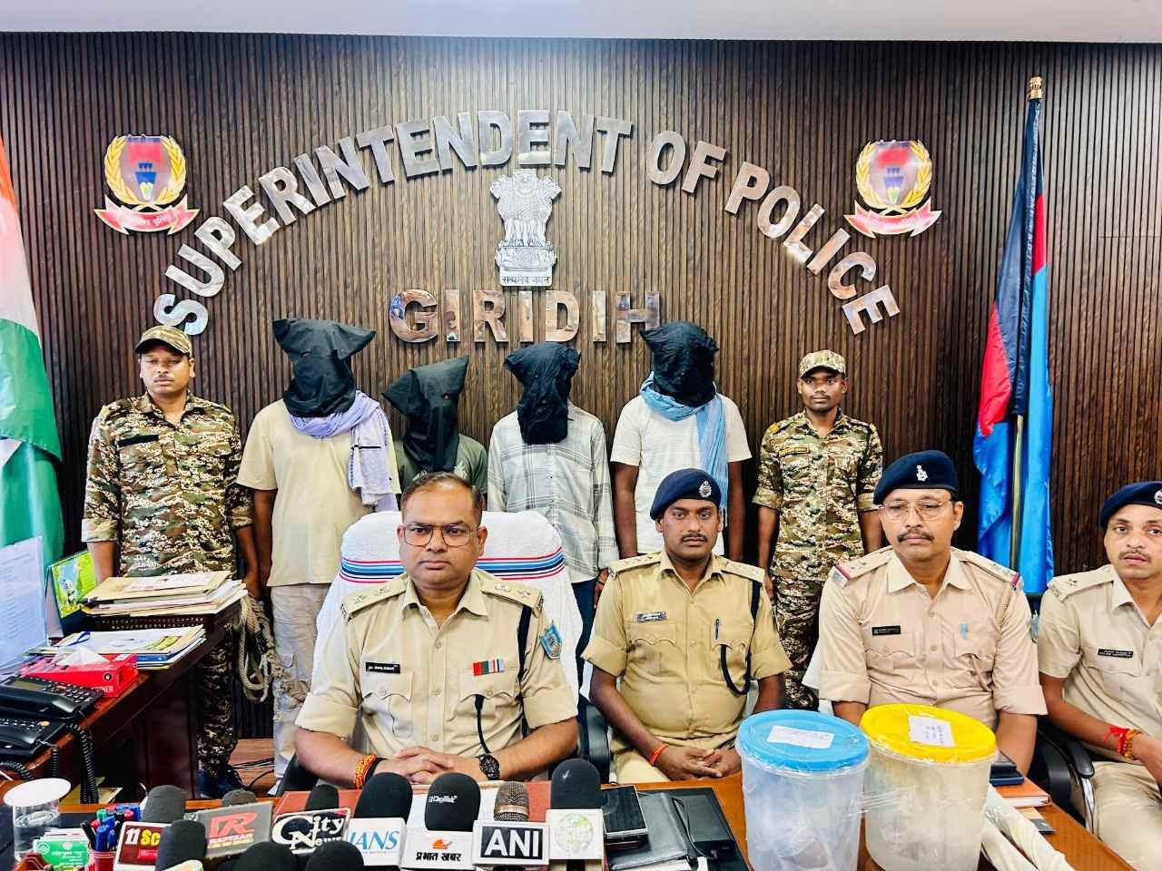 Home 27 munshi mangesh murder case solved in 48 hours four accused arrested