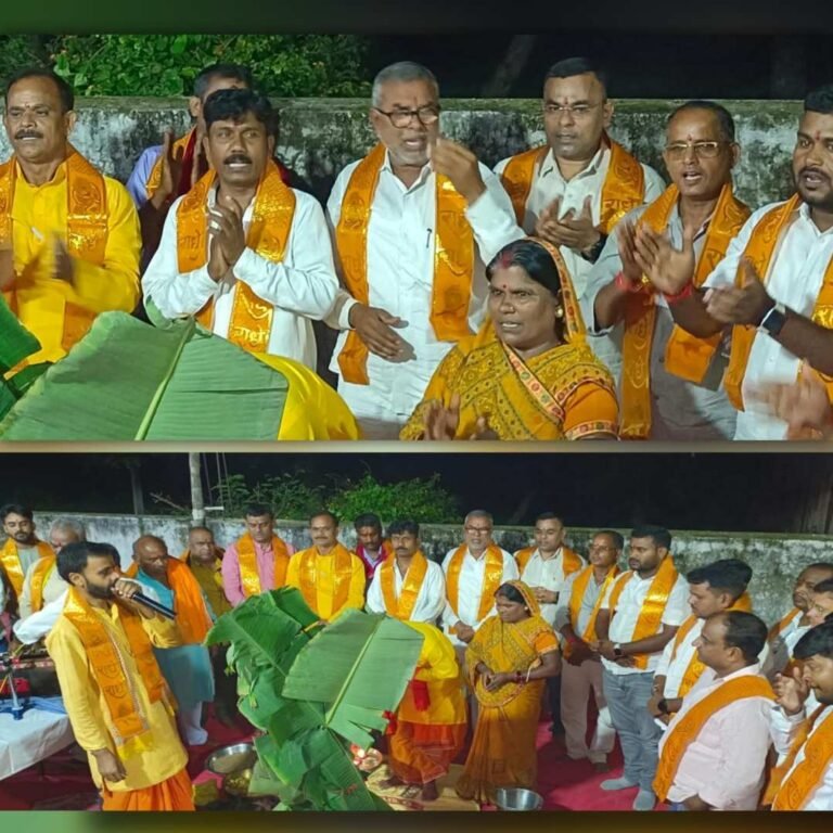चौपारण: नावाडीह में गूंजा श्रीकृष्ण का जयघोष, जन्माष्टमी महोत्सव में उमड़ी आस्था