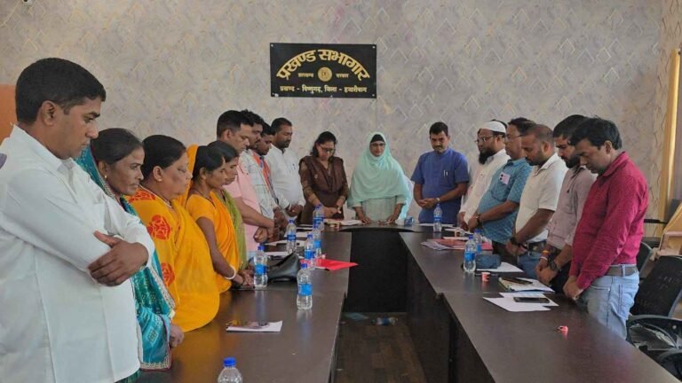विष्णुगढ़: जरूरतमंद क्षेत्रों में पहुंचे विकास का लाभ, योजनाओं के चयन में उपयोगिता को प्राथमिकता देने पर जोर 6 विष्णुगढ़: जरूरतमंद क्षेत्रों में पहुंचे विकास का लाभ, योजनाओं के चयन में उपयोगिता को प्राथमिकता देने पर जोर