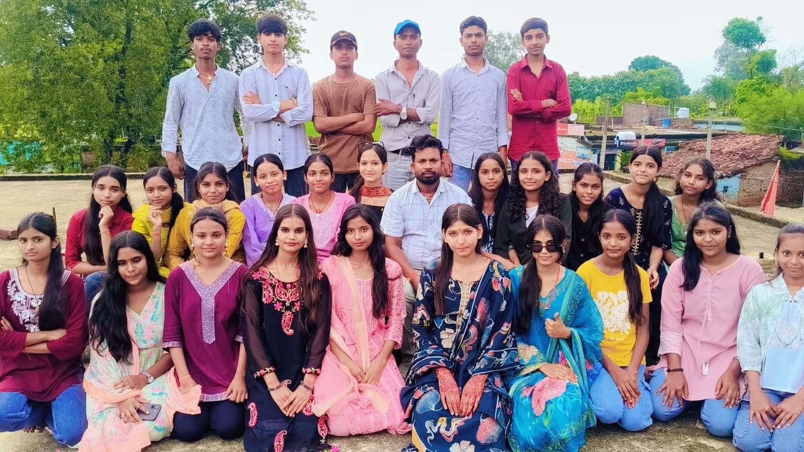 teachers day celebrated with great pomp at success point coaching basaria teachers honored1