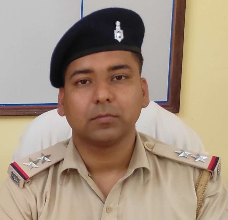 Chatra News: दुर्गा पूजा को लेकर मयूरहंड पुलिस अलर्ट: हुड़दंगियों पर रहेगी पैनी नजर, शांति भंग करने वालों पर होगी सख्त कार्रवाई 1 Chatra News: दुर्गा पूजा को लेकर मयूरहंड पुलिस अलर्ट: हुड़दंगियों पर रहेगी पैनी नजर, शांति भंग करने वालों पर होगी सख्त कार्रवाई