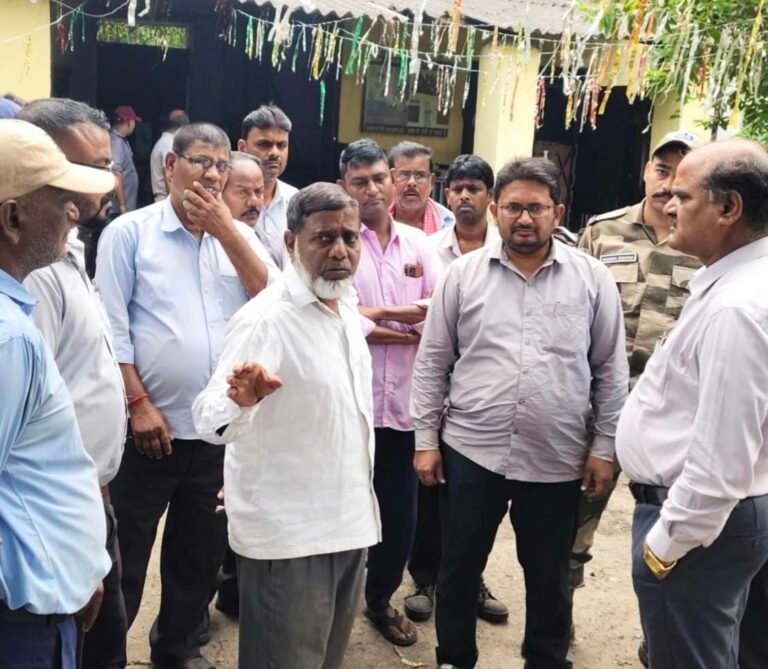 धनबाद: सिनीडीह पावर हाउस में नकाबपोश अपराधियों का तांडव, चार कर्मियों को बंधक बना 6.50 लाख की क्वाइल लूटी