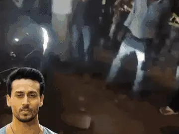 gifs 5 1792334307290