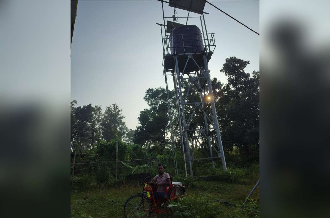 two-water-towers-become-showpieces-sajot-craves-for-drinking-water-in-vishnugarh